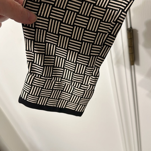 NWT Ann Taylor Button Down Blouse - Picture 4 of 6